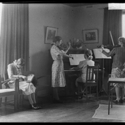 Violin lessons, Thornleigh Girls' Home